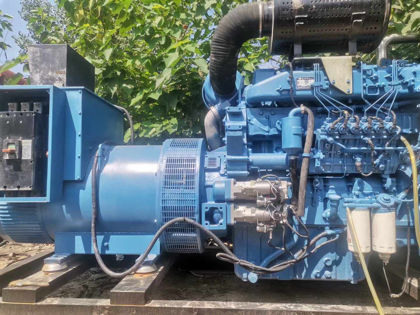 蚌山详细说明降低 800kW 柴油发电机输出电流波动的方法